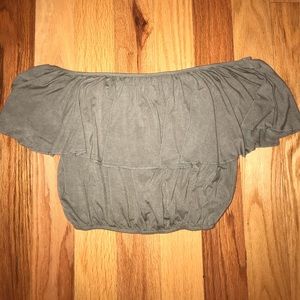 Off the shoulder crop